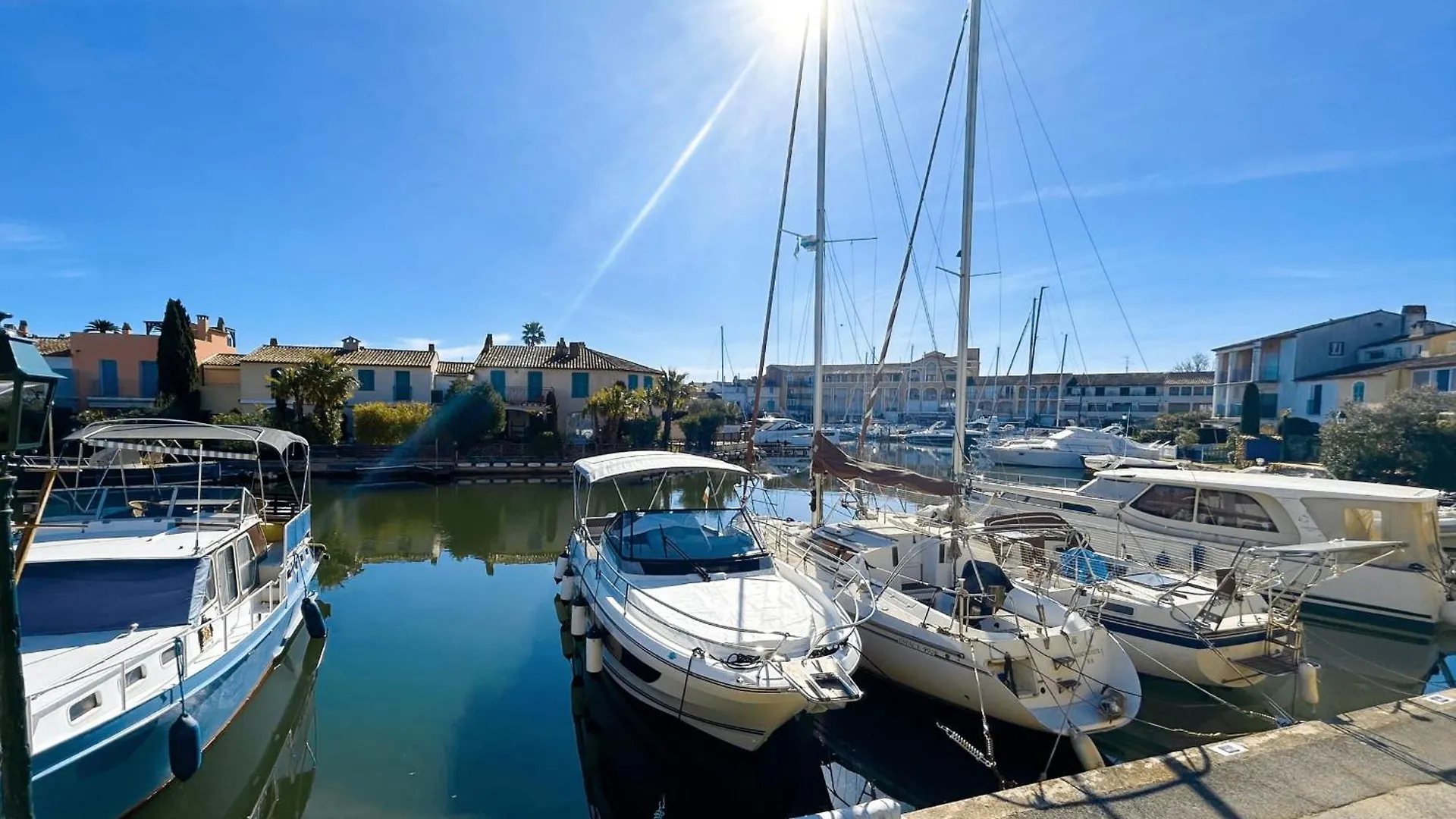 Renovated Duplex Apartment With Ac And 2 Terraces Grimaud France